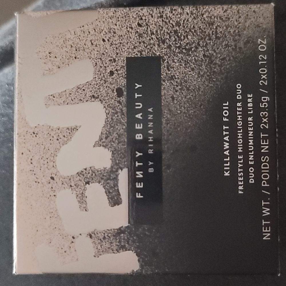 Fenty beauty 7daywknd/poolside highlighter duo. Brand new